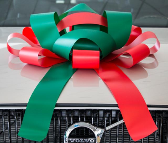Giant 30 inch red magnetic car bow